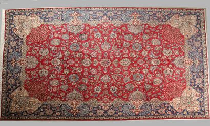 TAPIS TABRIZ (Iran) assez fin, vers 1975...