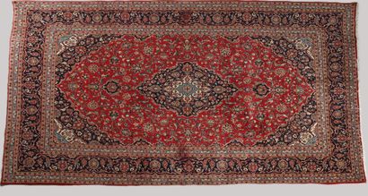 TAPIS KACHAN (Iran) vers 1970, laine sur...