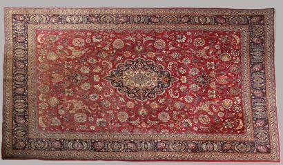TAPIS KACHAN (Iran) vers 1970, velours de...