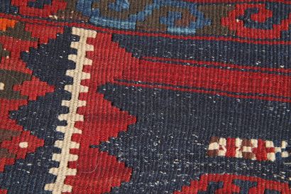 ANCIEN KILIM BIDJAR iranien vers 1930/1940....