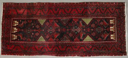 TAPIS BELOUTCHE (Iran) vers 1970 velours...