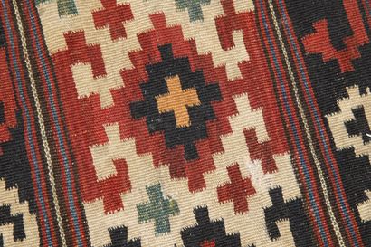 TAPIS KILIM KOUBA (Caucase) début XXème siècle....