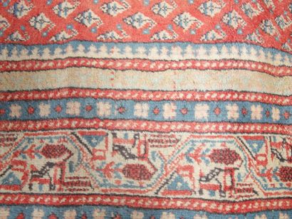 TAPIS MIR-SERABEND (Iran) en laine à décor...