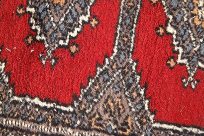 TAPIS MOULTANE (Pakistan) à décor Boukhara...