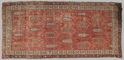 ANCIEN TAPIS HILA CHIRVAN (Caucase) vers...
