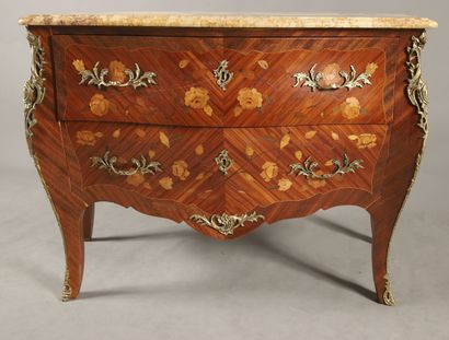 COMMODE SAUTEUSE ouvrant à deux tiroirs sans...