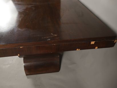 TABLE de SALLE à MANGER à l'italienne des...