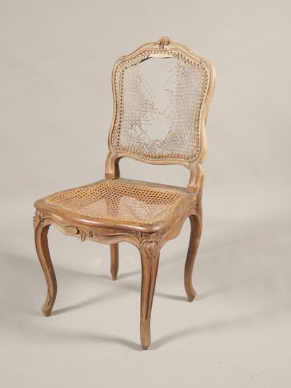 CHAISE CANNEE à DOSSIER PLAT d'époque Louis...