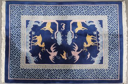 TAPIS TIEN SIN (Chine) en laine et coton...