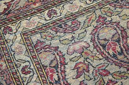 ANCIEN TAPIS TEHERAN (Iran) vers 1930-40...