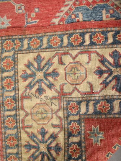 ORIGINAL TAPIS KAZAK (Caucase) vers 1980-1985...