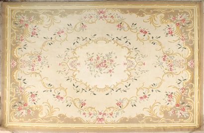 TAPIS d'AUBUSSON au point noué vers 1970...