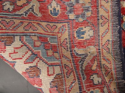 TAPIS MAHAL SAROUK (Iran) vers 1975 en laine...