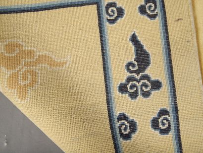 TAPIS de PEKIN (Chine) vers 1950 en laine...