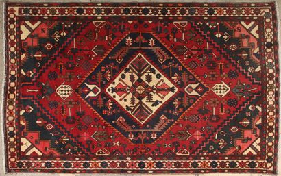 TAPIS BAKHTIAR (Iran) en laine et coton vers...