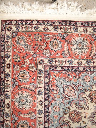 FIN TAPIS SINO-ISPAHAN vers 1980 en laine...