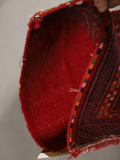 ANCIEN SAC de SELLE TCHOUVAL (Turkestan)...