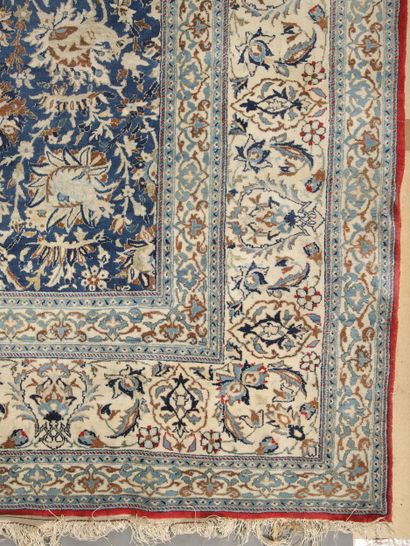 TRES FIN TAPIS NAIM CHICHLA (Iran) en laine...