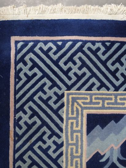 TAPIS TIEN SIN (Chine) en laine et coton...