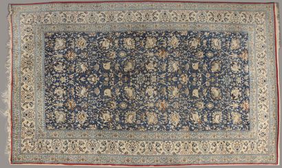 TRES FIN TAPIS NAIM CHICHLA (Iran) en laine...