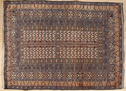 FIN TAPIS BELOUTCHE (Afghanistan) en laine...