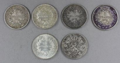 Deux pièces de 10 FF et trois pièces de 5...