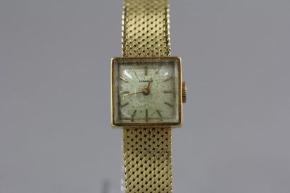 LONGINES
Bracelet-montre de dame à boitier...