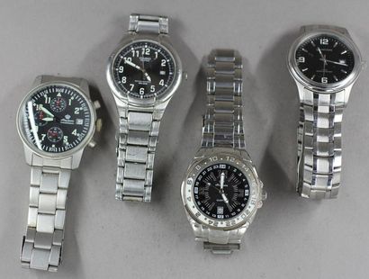 CASIO - KING QUARTZ 
Quatre bracelets montres...