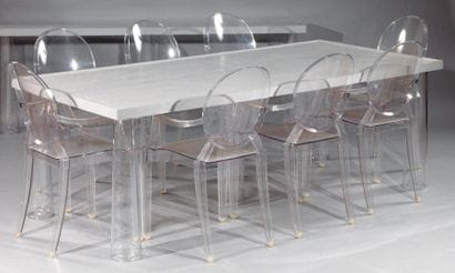 STARCK Philippe (1949-)
Suite de huit fauteuils...
