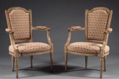 Paire de fauteuils à dossier cabriolet en...