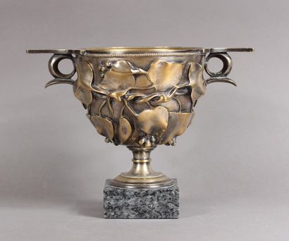 Ferdinand BARBEDIENNE (1810-1892)
Cup in...