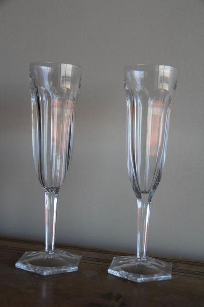 BACCARAT
Eleven champagne flutes Malmaison...