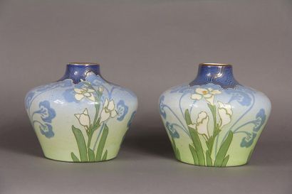 KELLER GUERIN - LUNEVILLE
Deux vases en céramique...