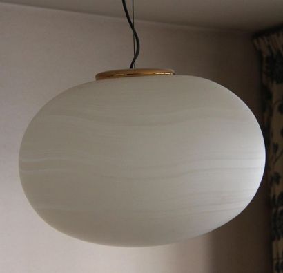 Ecole moderne
Suspension globulaire en verre...