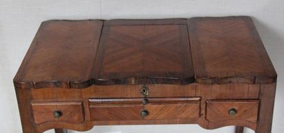 Coiffeuse en bois de placage style Louis...