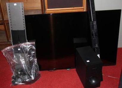 PHILIPS
Téléviseur écran plat modèle 49PUH4900/88
On...