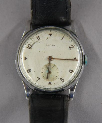 SHORA
Montre d'homme en acier à boitier rond,...