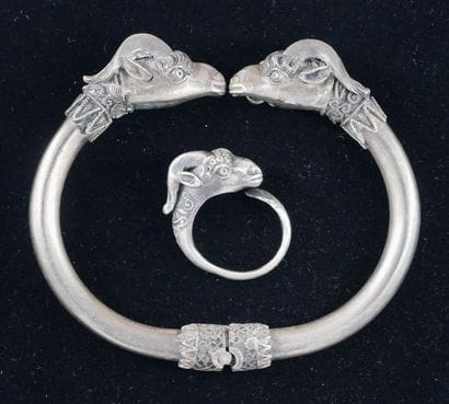 *Hinged rigid wristband and 925°/°° silver...