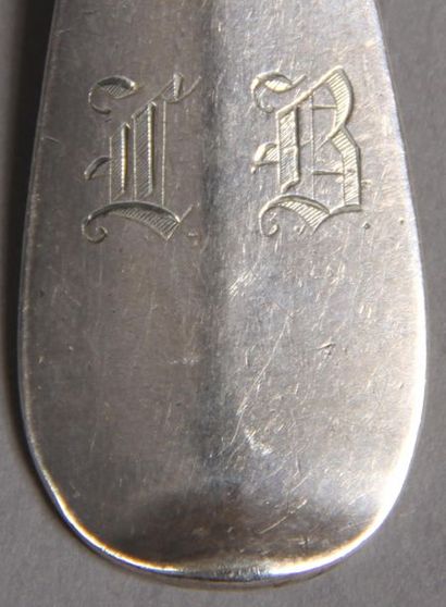 Deux cuillers de table en argent 875°/°°...