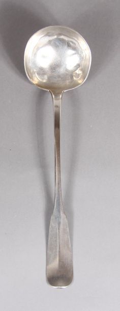 Louche en argent 950°/°° uniplat, pds : 230,5...