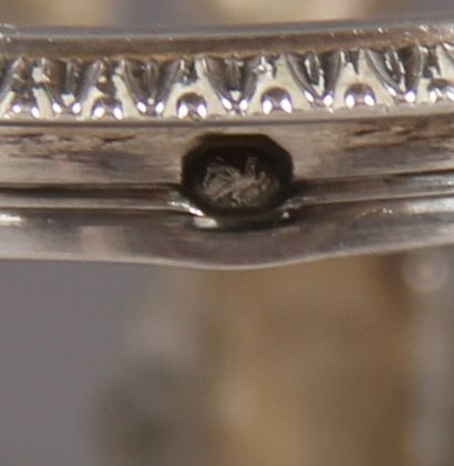 Lot en argent 950°/°° :
- Tasse et sous-tasse...