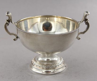 CHRISTOFLE
Coupe de mariage à deux anses,...