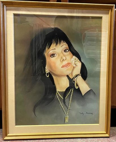 TALY-BRICE (1945-)
Portrait de femme
Pastel...