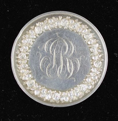 Médaille de mariage en argent 800°/°° chiffrée...