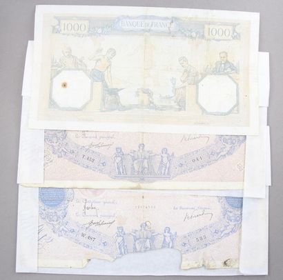Deux billets de 500 FF Rose et bleu (accidents)...