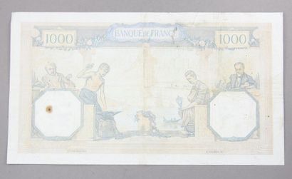 Deux billets de 500 FF Rose et bleu (accidents)...