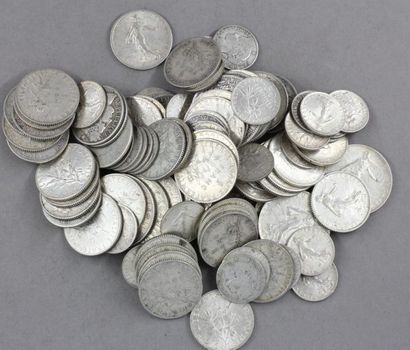 Treize pièces de 2 FF en argent dont onze...