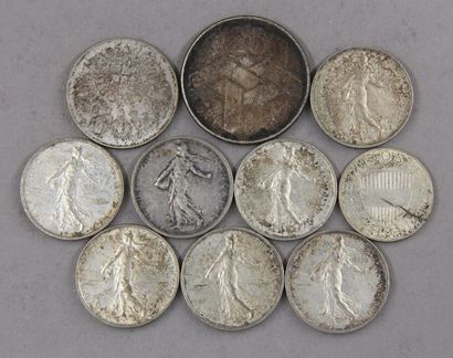 Sept pièces de 5 FF Semeuse, une pièce de...