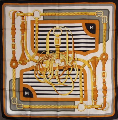 HERMES Paris - Julie ABADIE

Carré en soie...