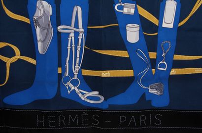 HERMES carré en soie modèle Monsieur Madame...